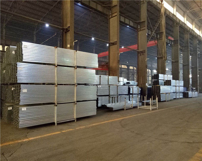 Stahlplanken-Edelstahl-Planken-Baugerüst-verkaufen Stahlplanken-Plattform-Metallplanken Baugerüst-Metallgestell-Planke en gros